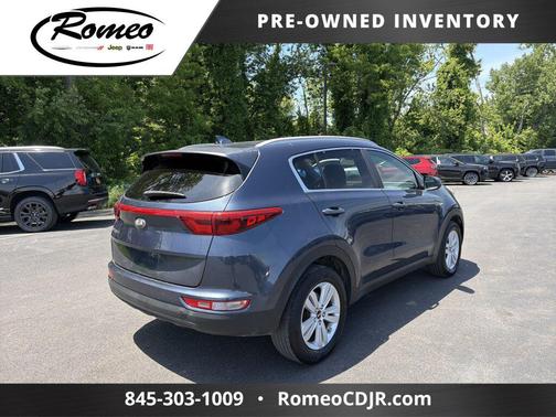 Pacific Blue 2017 Kia Sportage LX
