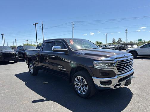 Rugged Brown Pearlcoat 2019 RAM 1500 Longhorn