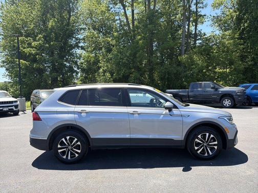 Pyrite Silver Metallic 2024 Volkswagen Tiguan 2.0T S 4MOTION