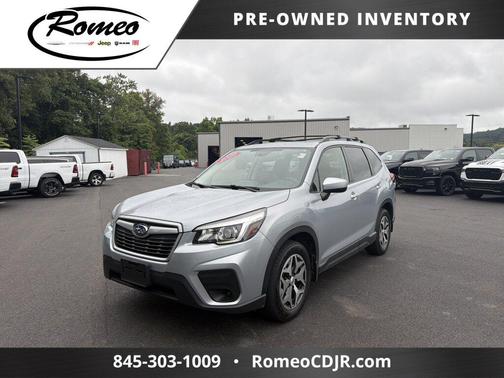 Ice Silver Metallic 2020 Subaru Forester Premium