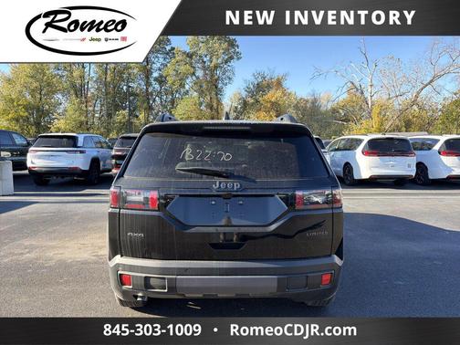 Diamond Black Crystal Pearlcoat 2026 Jeep Cherokee Limited