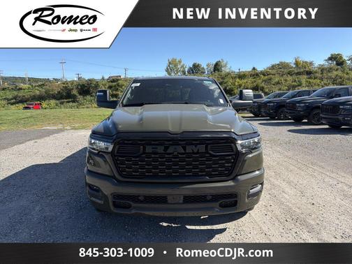 Tank 2027 RAM 1500 Big Horn/Lone Star