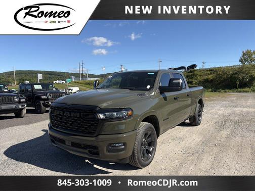 Tank 2027 RAM 1500 Big Horn/Lone Star