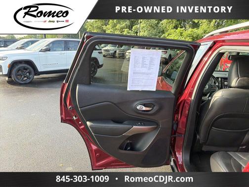 Velvet Red Pearlcoat 2020 Jeep Cherokee Limited