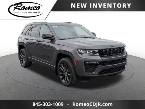 Baltic Gray Metallic Clearcoat 2026 Jeep Grand Cherokee Limited