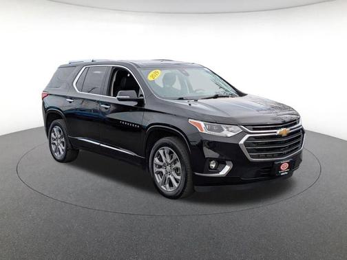 Mosaic Black Metallic 2019 Chevrolet Traverse Premier