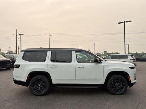 Bright White Clearcoat 2026 Jeep Grand Wagoneer 85th Anniversary Edition 4x4