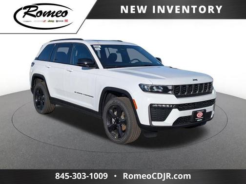 Bright White Clearcoat 2026 Jeep Grand Cherokee Limited