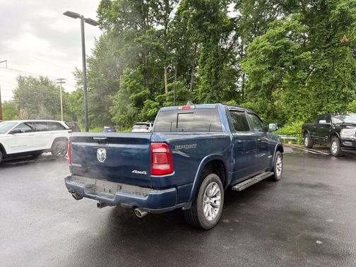 Patriot Blue Pearlcoat 2021 RAM 1500 Laramie
