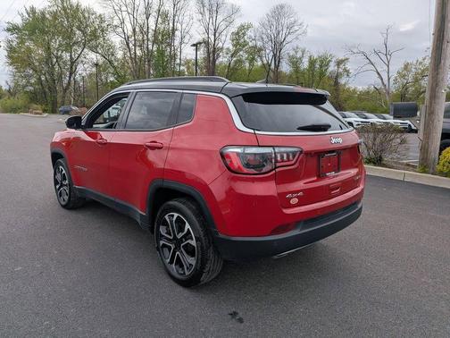 Redline Pearlcoat 2023 Jeep Compass Limited