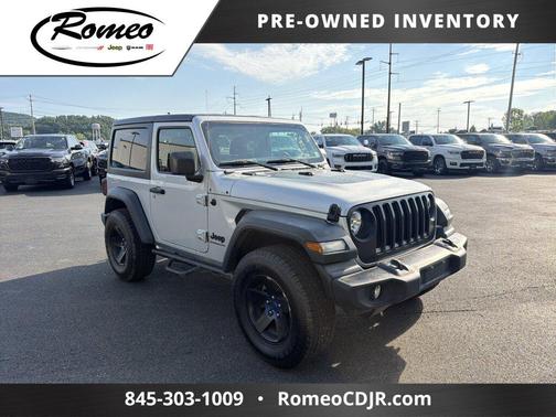 Silver Zynith Clearcoat 2023 Jeep Wrangler Sport