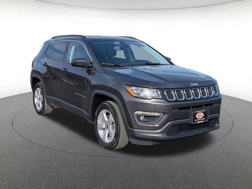 Granite Crystal Metallic Clearcoat 2021 Jeep Compass Latitude