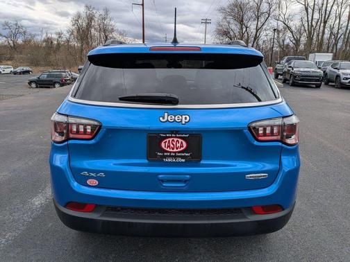 Fathom Blue Pearlcoat 2024 Jeep Compass Latitude Lux