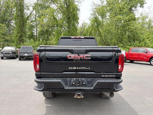 Onyx Black 2023 GMC Sierra 3500 Denali