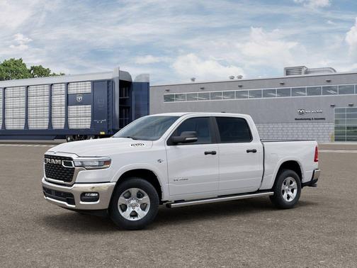 Bright White Clearcoat 2027 RAM 1500 Big Horn/Lone Star