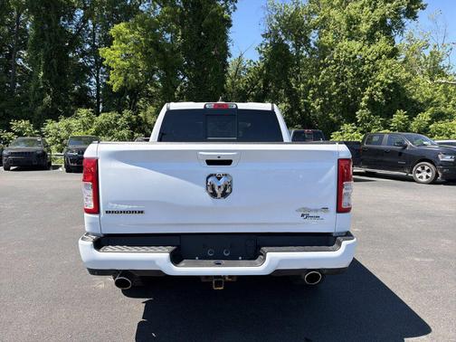 Bright White Clearcoat 2019 RAM 1500 Big Horn