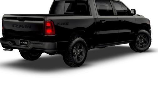Diamond Black Crystal Pearlcoat 2026 RAM 1500 Warlock Crew Cab 4x4 5'7' Box