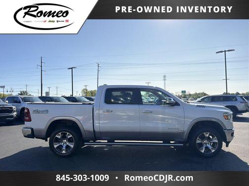 Ivory White Tri-Coat Pearlcoat 2020 RAM 1500 Laramie