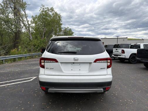 Platinum White Pearl 2022 Honda Pilot AWD EX-L