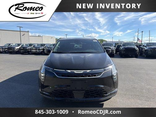 Diamond Black Crystal Pearlcoat 2027 Chrysler Pacifica L