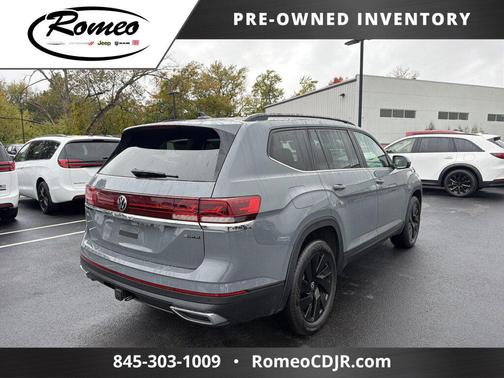 Gray 2026 Volkswagen Atlas 2.0T SE w/Technology 4MOTION
