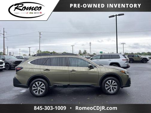 Autumn Green Metallic 2021 Subaru Outback Premium