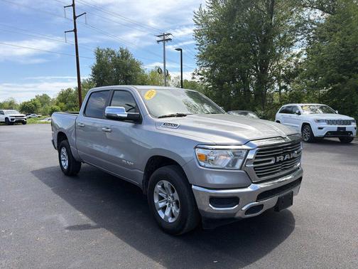Billet Silver Metallic Clearcoat 2024 RAM 1500 Laramie