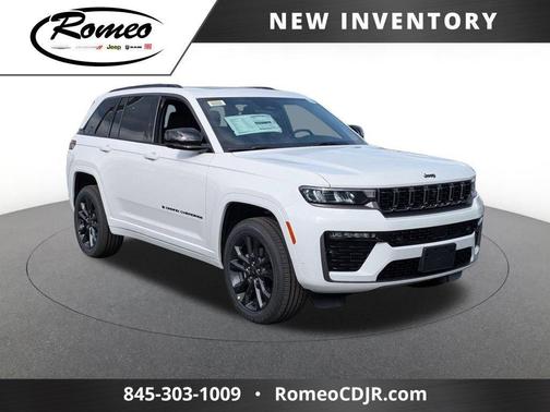 Bright White Clearcoat 2026 Jeep Grand Cherokee Limited