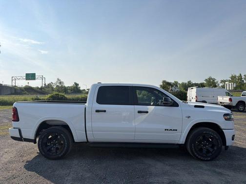 Bright White Clearcoat 2026 RAM 1500 Big Horn/Lone Star