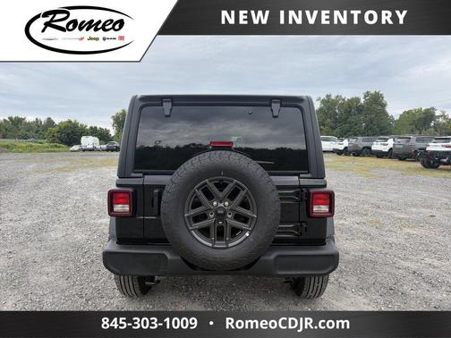 Black Clearcoat 2026 Jeep Wrangler Sport S