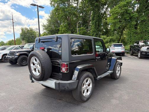 Black Clearcoat 2013 Jeep Wrangler Sahara