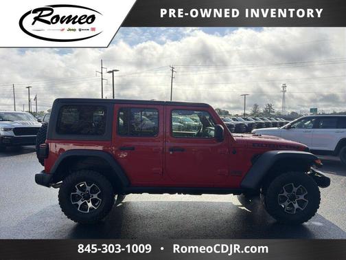 Firecracker Red Clearcoat 2022 Jeep Wrangler Unlimited Rubicon