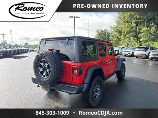Firecracker Red Clearcoat 2022 Jeep Wrangler Unlimited Rubicon