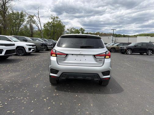 Alloy Silver Metallic 2025 Mitsubishi Outlander Sport