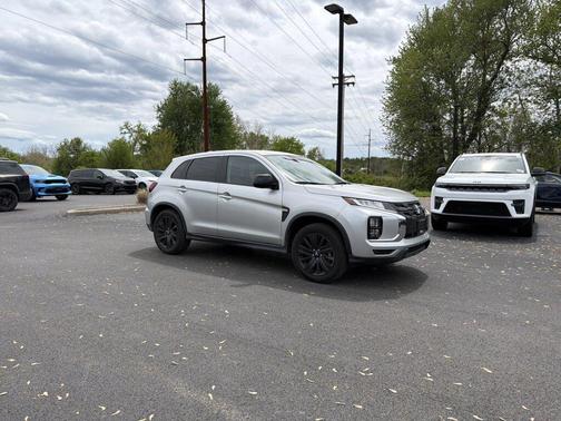 Alloy Silver Metallic 2025 Mitsubishi Outlander Sport
