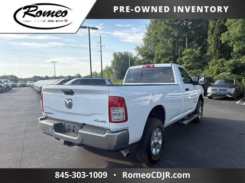 Bright White Clearcoat 2023 RAM 3500 Big Horn Regular Cab 4x4 8' Box