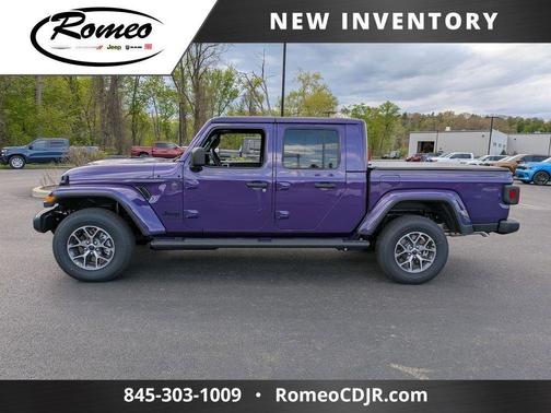 Reign 2026 Jeep Gladiator Sport S