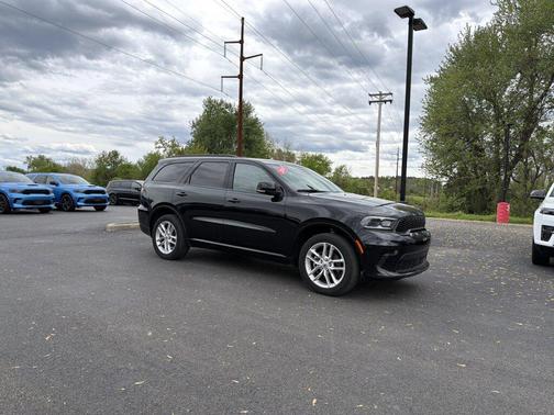 DB Black Clearcoat 2024 Dodge Durango GT Plus