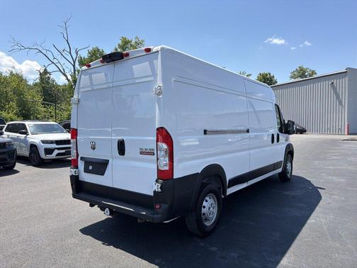Bright White Clearcoat 2022 RAM ProMaster 2500 High Roof