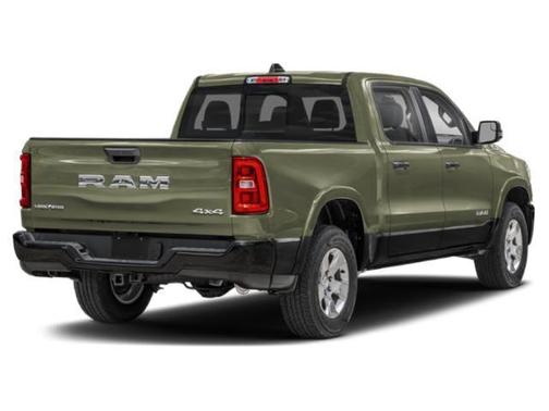 Tank 2027 RAM 1500 Big Horn/Lone Star