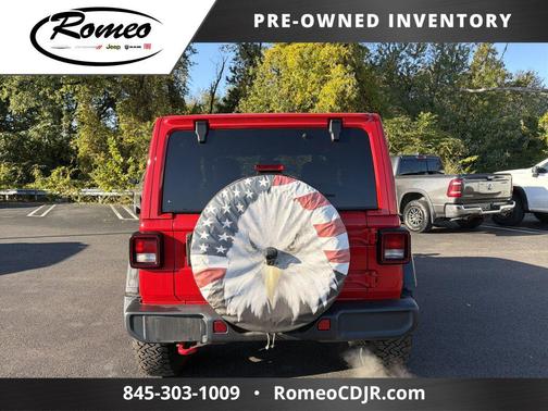 Firecracker Red Clearcoat 2022 Jeep Wrangler Rubicon