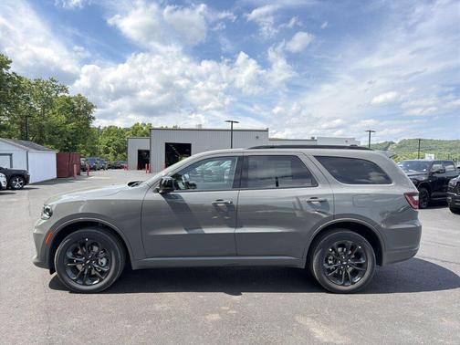 Destroyer Gray Clearcoat 2026 Dodge Durango GT AWD