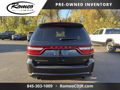 DB Black Crystal Clearcoat 2025 Dodge Durango GT AWD