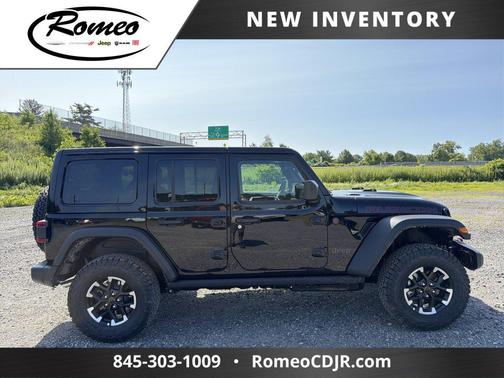 Black Clearcoat 2026 Jeep Wrangler Rubicon
