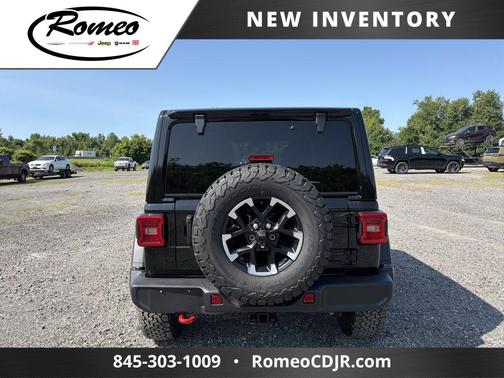 Black Clearcoat 2026 Jeep Wrangler Rubicon