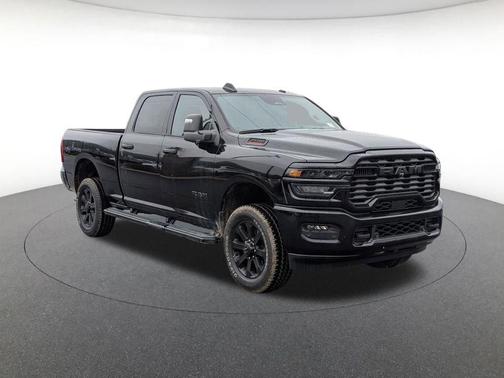 Diamond Black Crystal Pearlcoat 2026 RAM 2500 Big Horn Crew Cab 4x4 6'4' Box