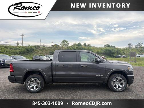 Granite Crystal Metallic Clearcoat 2026 RAM 1500 Big Horn/Lone Star