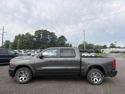 Granite Crystal Metallic Clearcoat 2026 RAM 1500 Big Horn/Lone Star