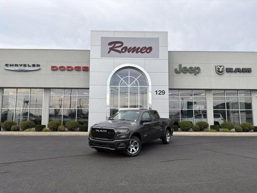 Granite Crystal Metallic Clearcoat 2026 RAM 1500 Big Horn/Lone Star