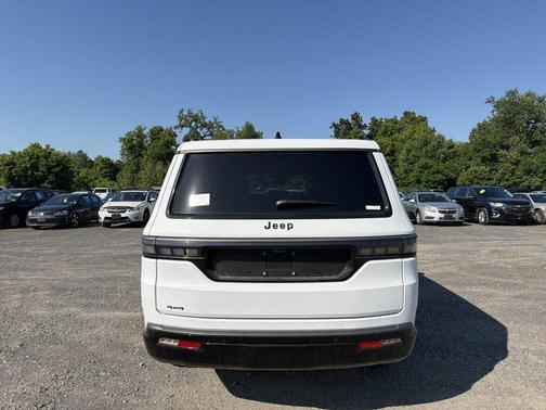 Bright White Clearcoat 2026 Jeep Grand Wagoneer Limited Reserve 4x4